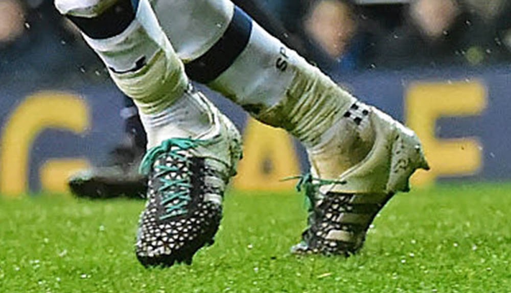 Dele alli predator sales boots